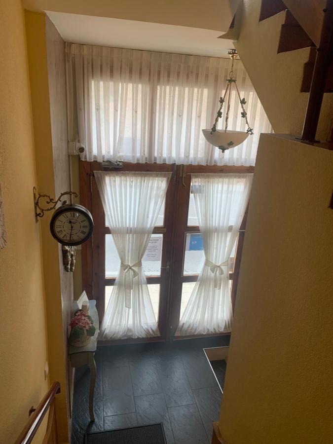 Hostal Docar เลร์มา ภายนอก รูปภาพ