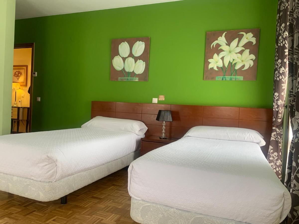 Hostal Docar เลร์มา ภายนอก รูปภาพ