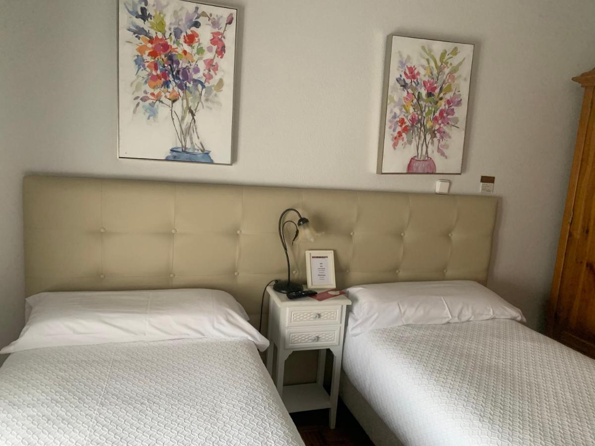 Hostal Docar เลร์มา ภายนอก รูปภาพ