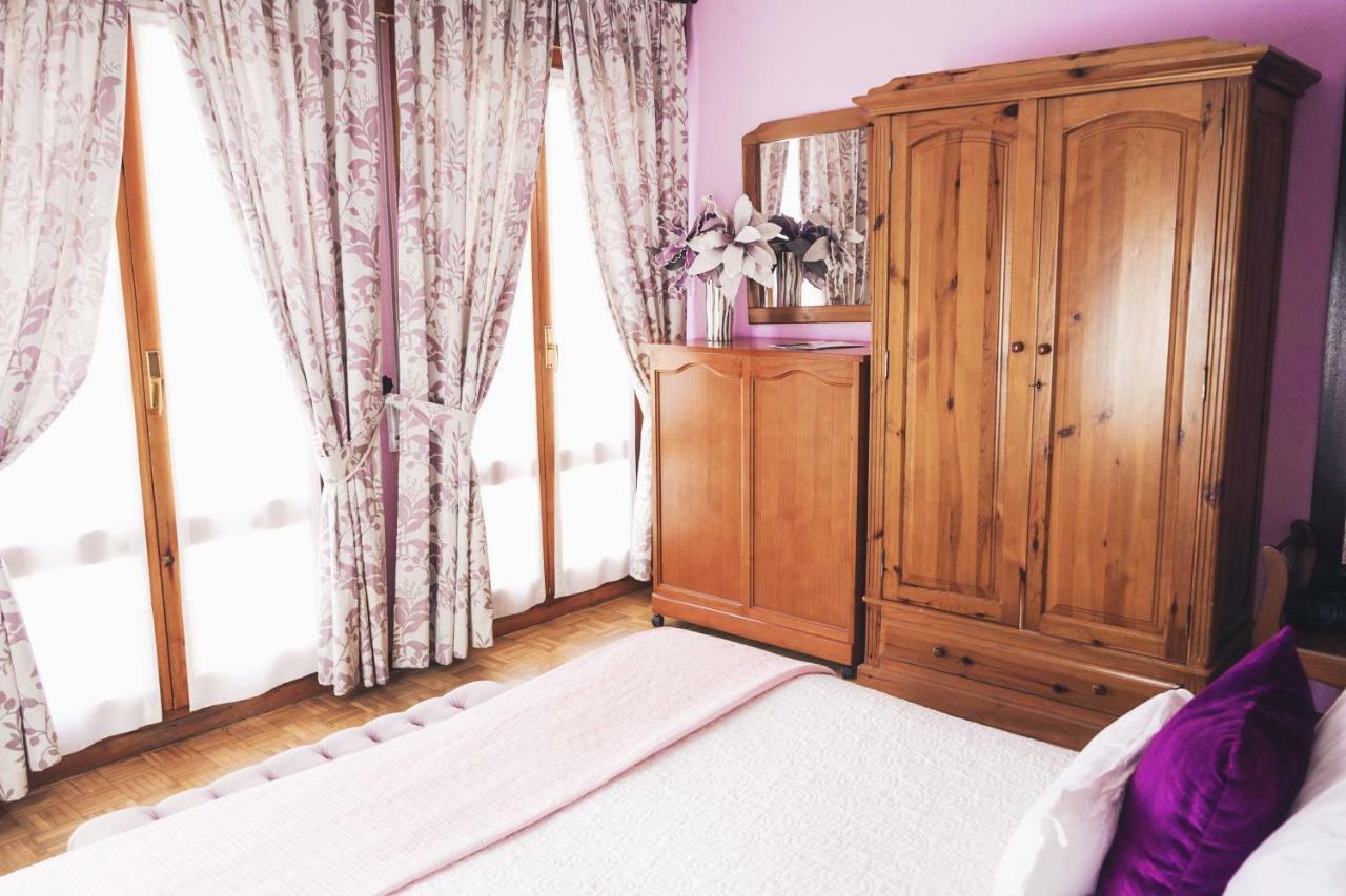 Hostal Docar เลร์มา ภายนอก รูปภาพ